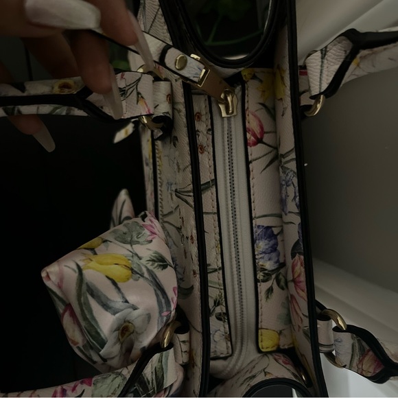 NEW NEVER USED ALDO “priella” handbag - Picture 5 of 5